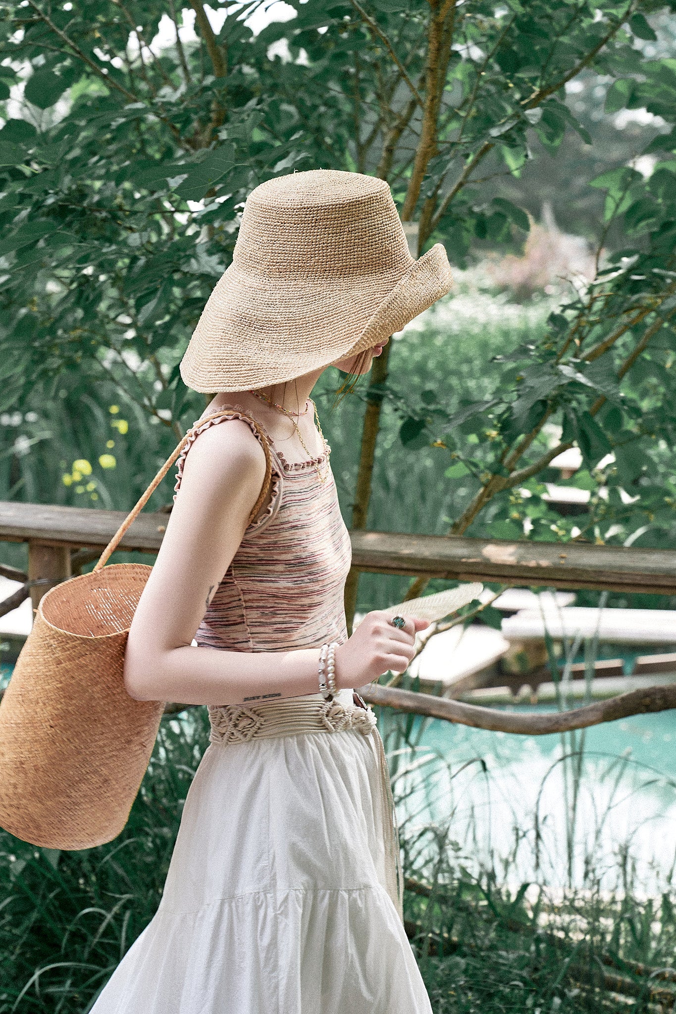 "Iced Lime" Ombre Yarn Irregular Floral Lace Trim Striped Camisole Top