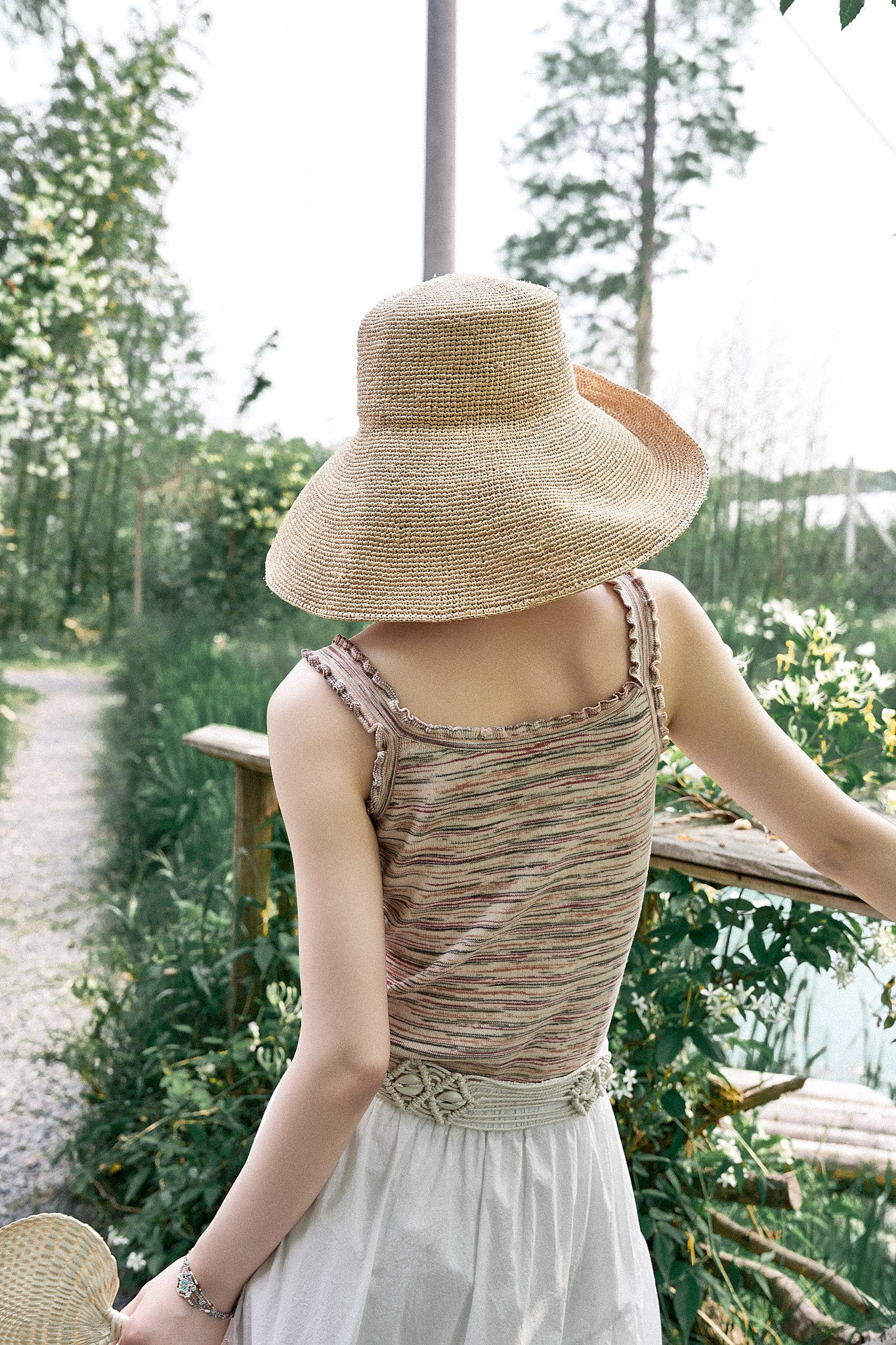 "Iced Lime" Ombre Yarn Irregular Floral Lace Trim Striped Camisole Top